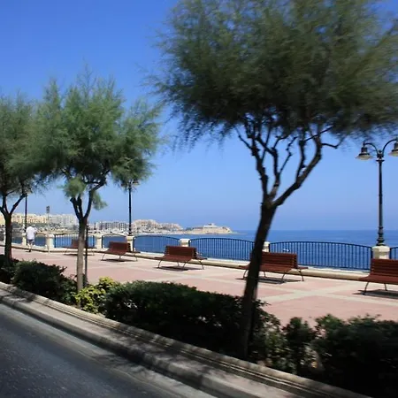 Apartment Stylish 3 Bedroom In St Julians San Ġiljan